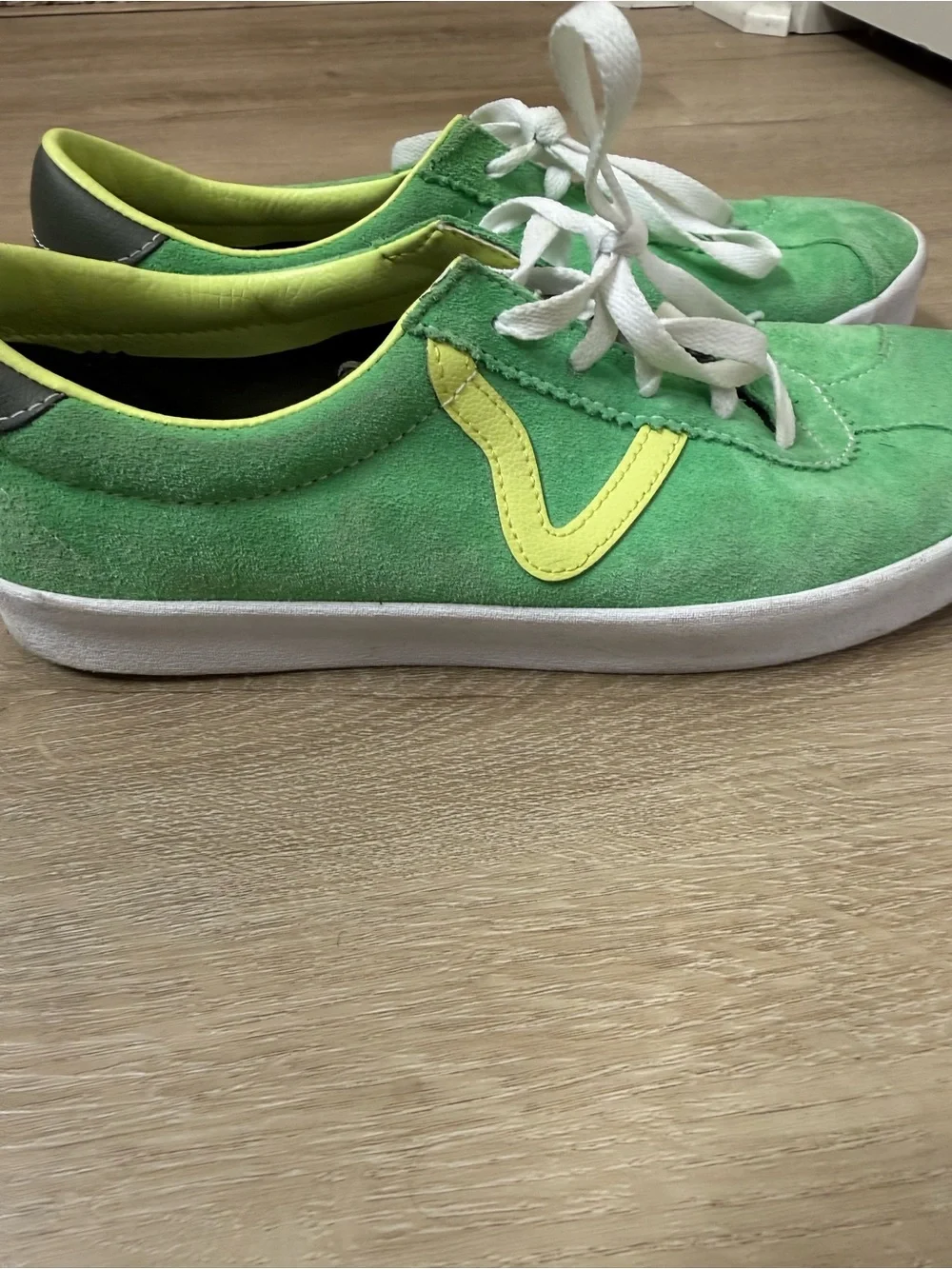 Vans casual low